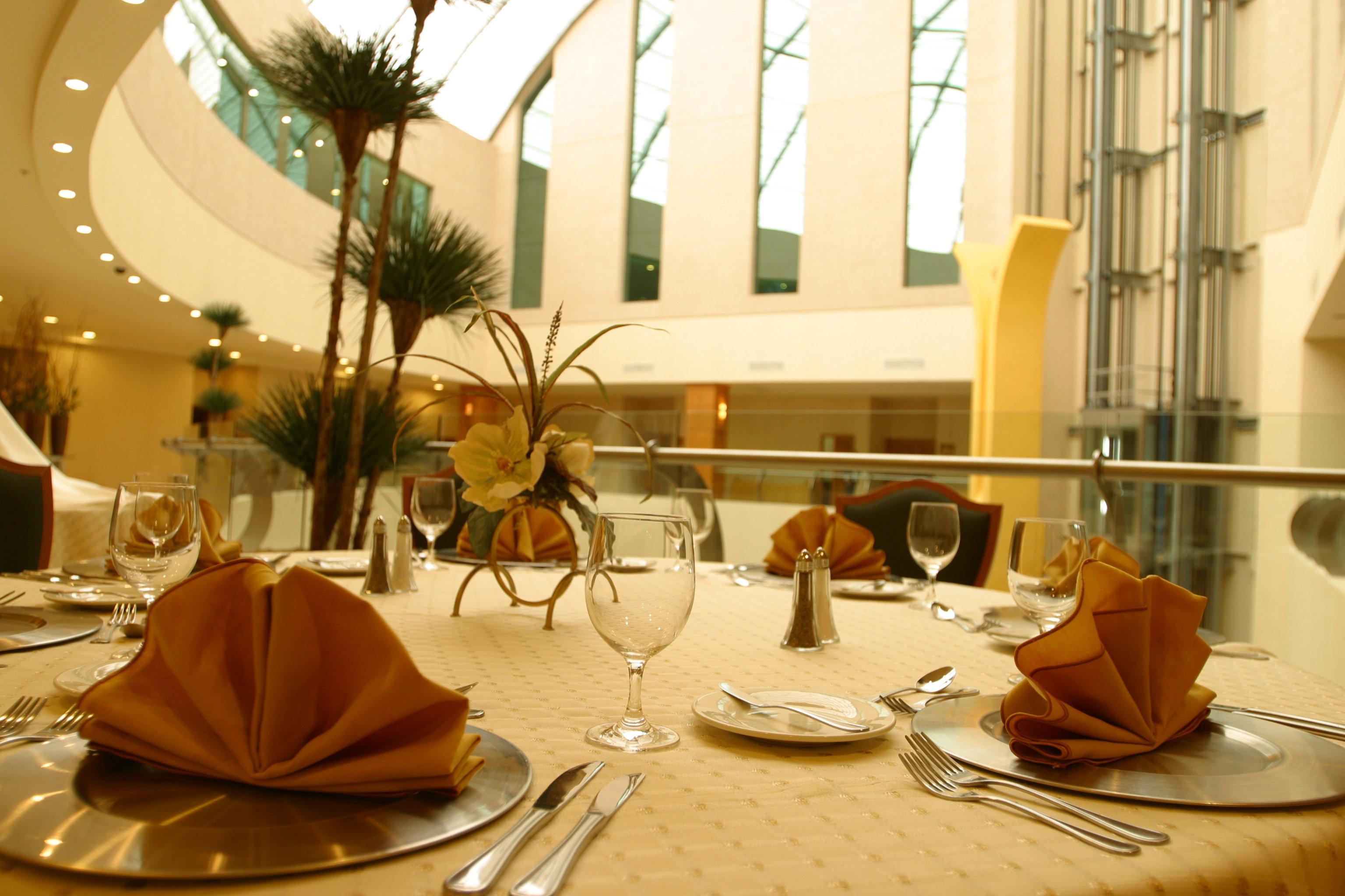 Crowne Plaza Torreon By Ihg Hotel Ресторант снимка